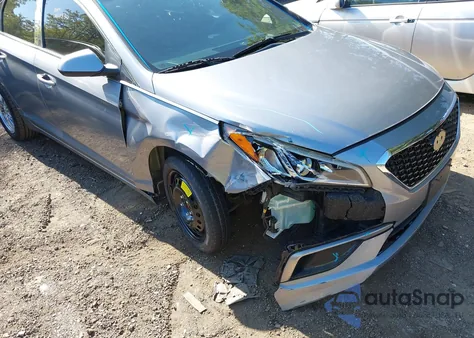 2016 Hyundai Sonata Se z USA, uszkodzony, nr VIN 5NPE24AF0GH367973